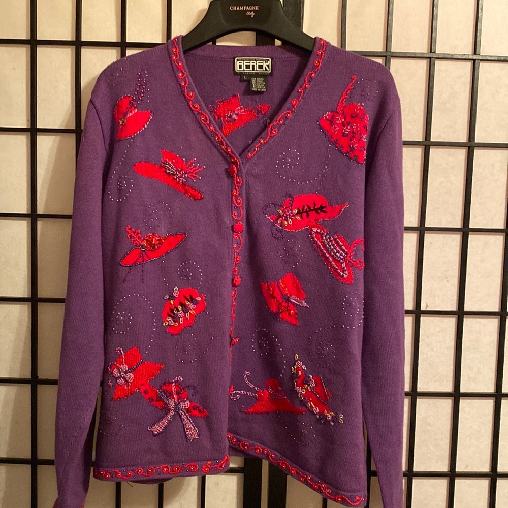 Berek Red Hat Sweater Size L